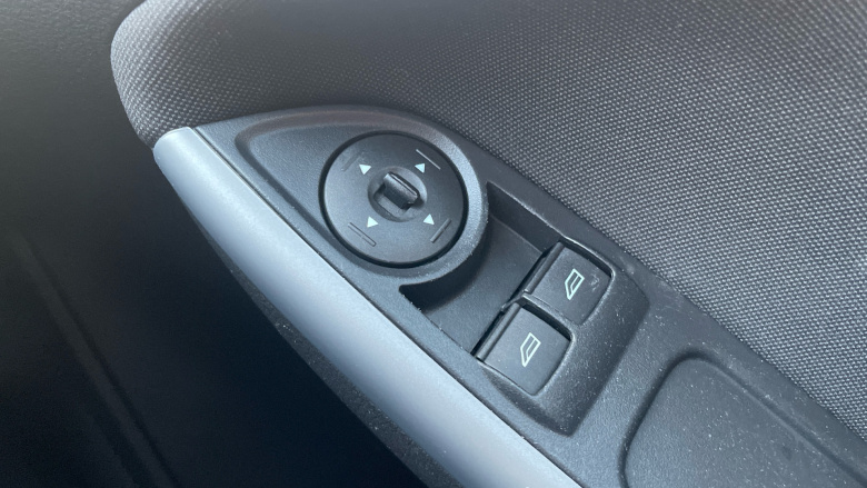 Ford Focus 1.0 EcoBoost 125 Zetec Edition 5dr Petrol Hatchback